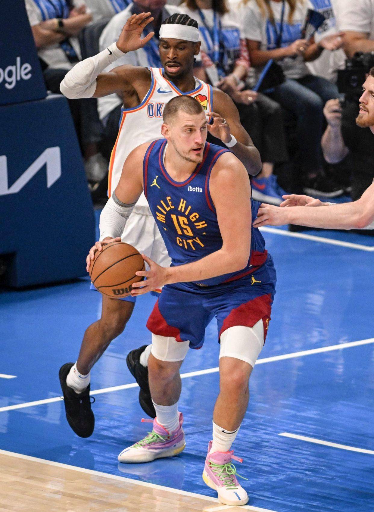 轻而富有活 轻而富有活