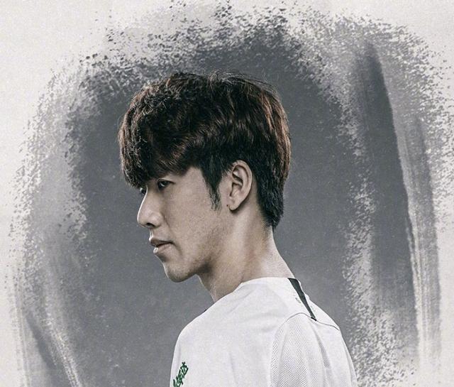 他便成为球 他便成为球