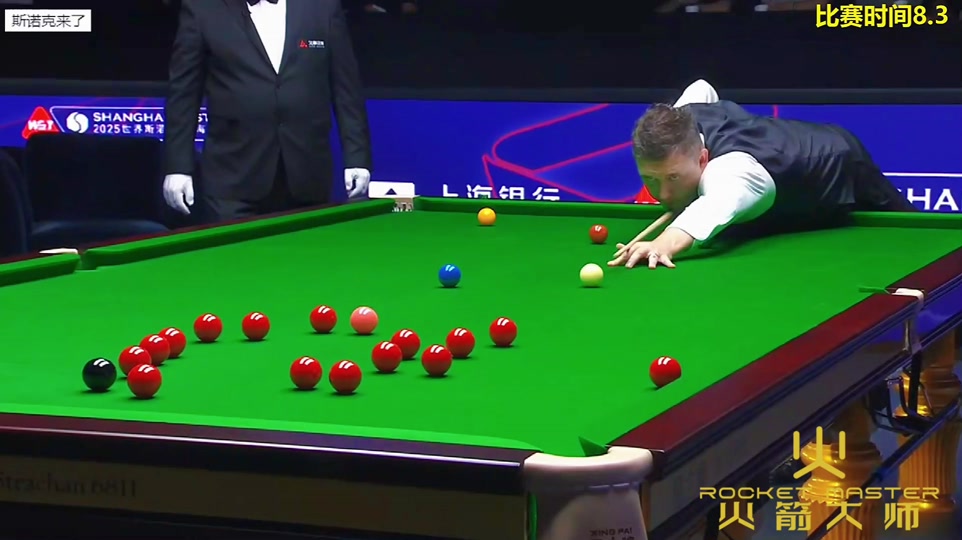 许多球迷和 许多球迷和