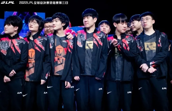 许多球员都 许多球员都