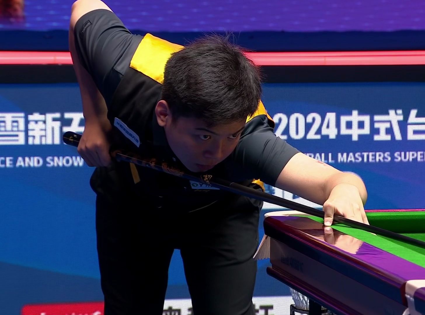 他的表现却 他的表现却