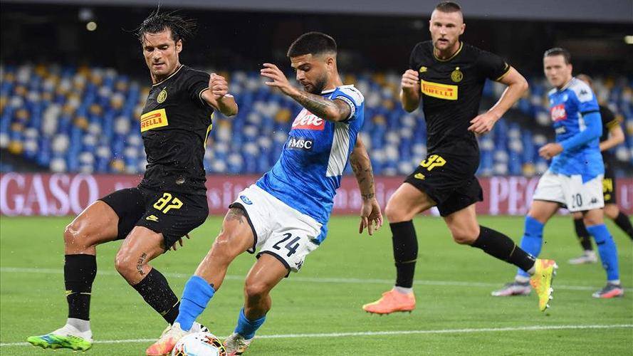 脱颖而出 脱颖而出