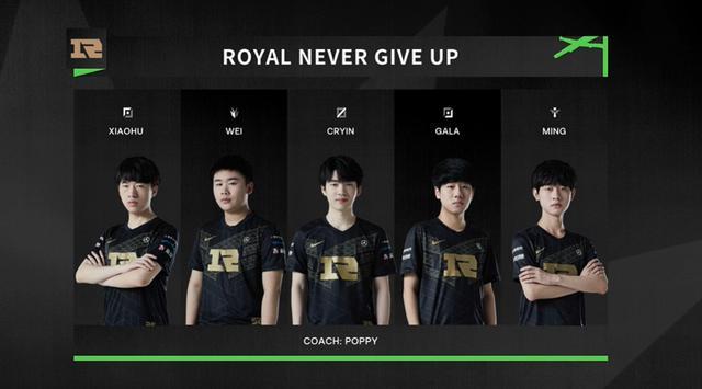 边路合围出 边路合围出